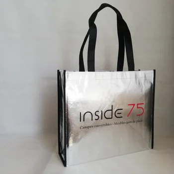Многоразовые сумки с вашим логотипом 500 шт. / лот Изготовленные на заказ из металлического нетканого материала с серебряным лазерным ламинированием Рекламные Новые сумки для магазина
